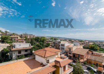 Edificio all\'aperto - Three-room apartment Via Claudio Claudiano
 
snc, Catania - photo 25