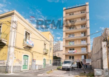 Edificio all\'aperto - Three-room apartment Via Claudio Claudiano
 
snc, Catania - photo 30