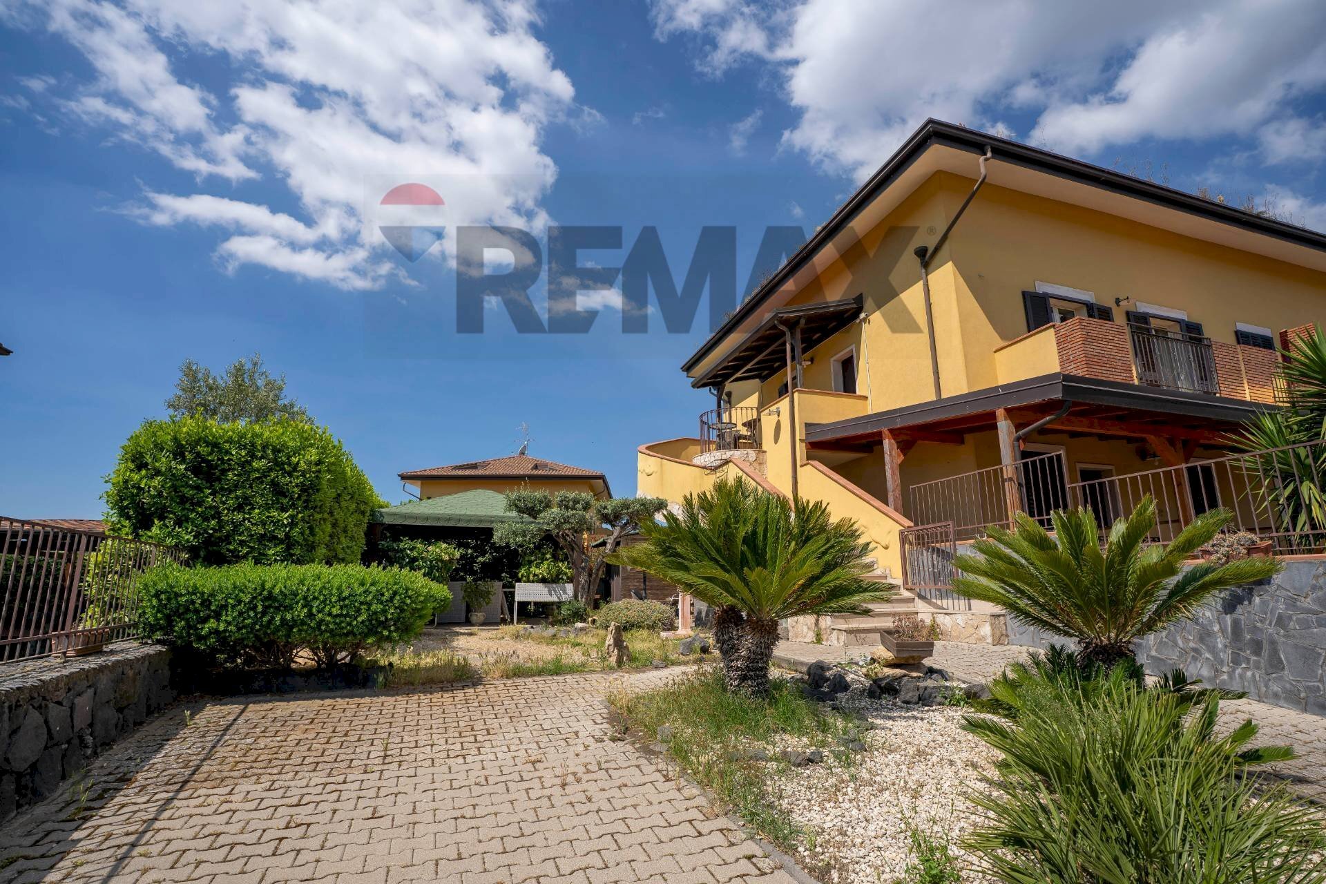 Casa all\'aperto - Semi-detached house Via Pescara
 
7, Mascalucia - photo 1