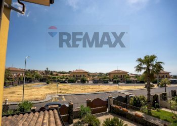 Edificio all\'aperto - Semi-detached house Via Pescara
 
7, Mascalucia - photo 4