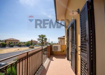 Balcone - Semi-detached house Via Pescara
 
7, Mascalucia - photo 23