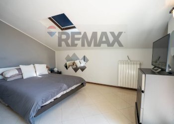 Camera / camera da letto - Semi-detached house Via Pescara
 
7, Mascalucia - photo 33