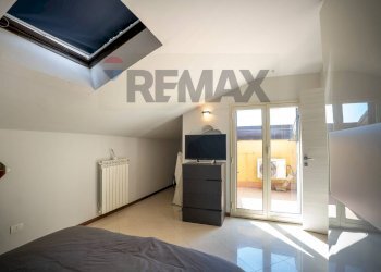 Camera / camera da letto - Semi-detached house Via Pescara
 
7, Mascalucia - photo 35