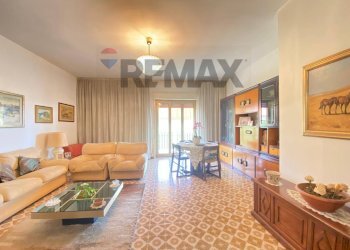Sala da pranzo - Four-room apartment Via Maestri Del Lavoro
 
9, Catania - photo 1