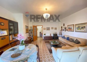 Soggiorno - Four-room apartment Via Maestri Del Lavoro
 
9, Catania - photo 8