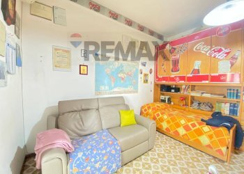 Camera / camera da letto - Four-room apartment Via Maestri Del Lavoro
 
9, Catania - photo 20