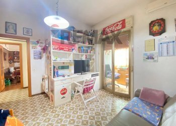 Soggiorno - Four-room apartment Via Maestri Del Lavoro
 
9, Catania - photo 21