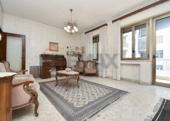 Soggiorno - Appartamento Via Fimia
 
18, Catania - foto 9