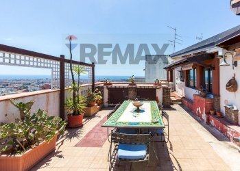 Terrazza - Attic Viale Andrea Doria
 
27, Catania - photo 36