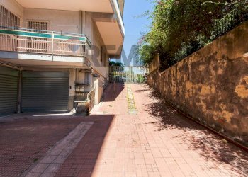 Terrazza - Attic Viale Andrea Doria
 
27, Catania - photo 41