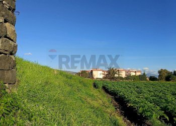 Edificio all\'aperto - Terreno edificabile strada 28 Mario Carbonaro
sn, Riposto - foto 5