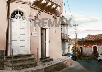 Casa all\'aperto - Independent house Piazza Umberto I
 
56/57, Motta Sant'Anastasia - photo 9