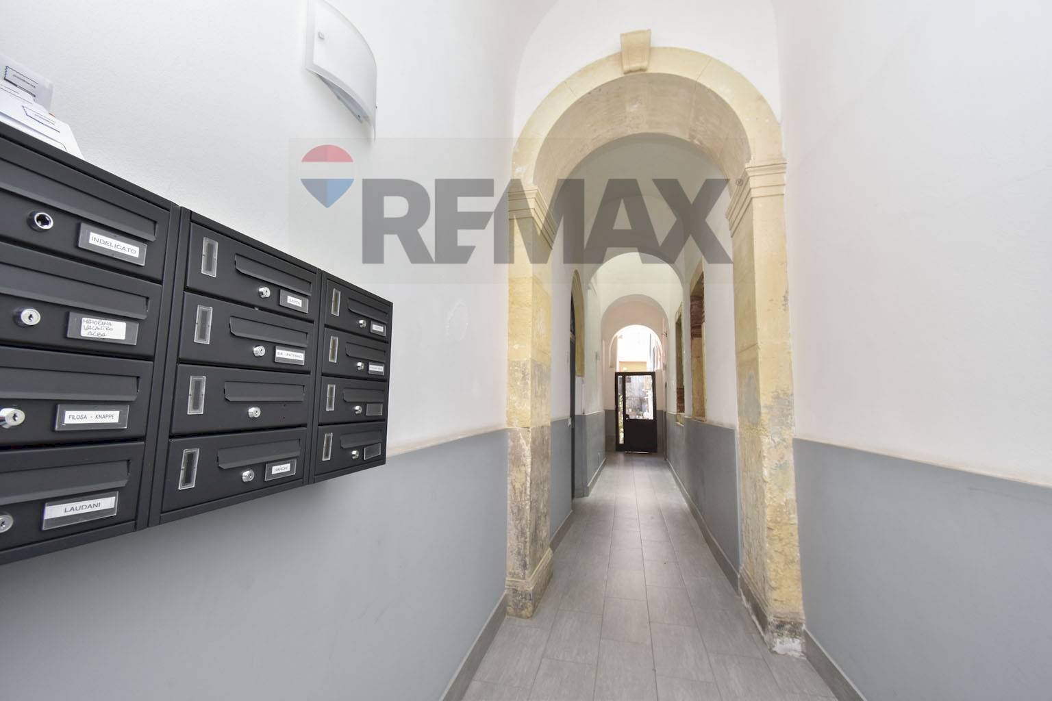 Ricezione / Lobby - Two-room apartment Via Plebiscito
59, Catania - photo 3