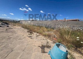 Vista dell\'acqua - Building land Via Prof. Dott. Carmelo Magrì
snc, Belpasso - photo 2