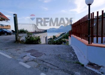 Casa all\'aperto - Three-room apartment Contrada Sillemi
 
snc, Letojanni - photo 1
