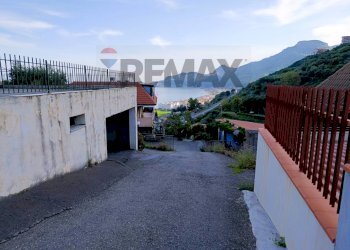 Edificio all\'aperto - Three-room apartment Contrada Sillemi
 
snc, Letojanni - photo 2