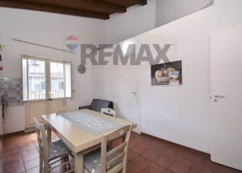 Sala da pranzo - Two-room apartment Via Plebiscito
 
59, Catania - photo 11