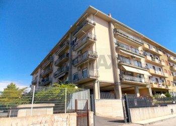Edificio all\'aperto - Apartment Via Stefano Vitale
 
14, Catania - photo 2