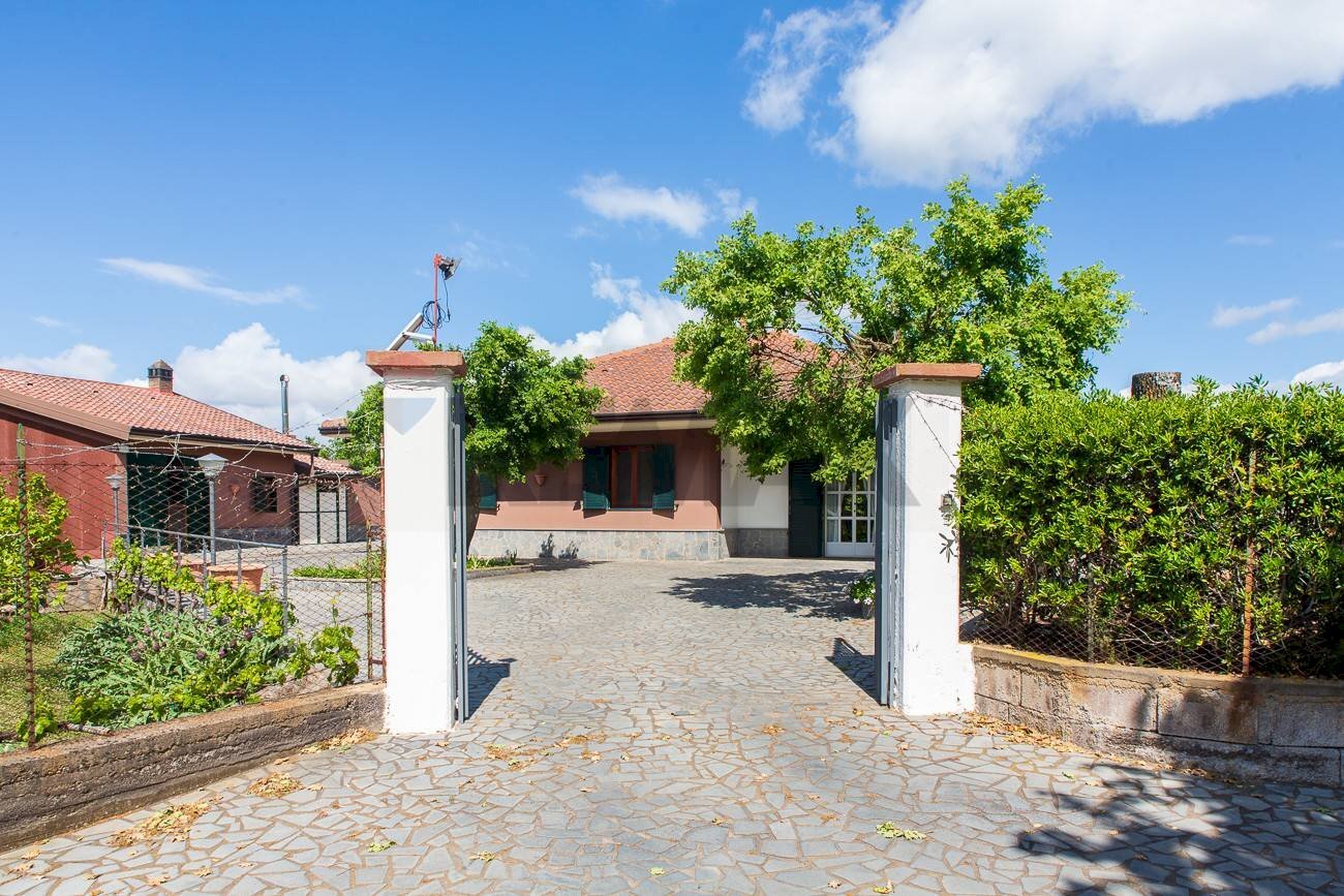 Casa all\'aperto - Villa Contrada Calcerana Marina Piazza Aretusa
snc, Biancavilla - photo 3