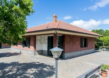 Casa all\'aperto - Villa Contrada Calcerana Marina Piazza Aretusa
 
snc, Biancavilla - photo 6