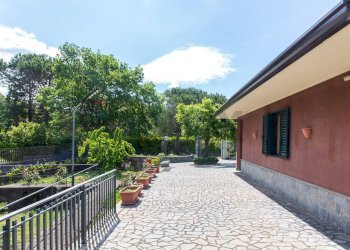 Terrazza - Villa Contrada Calcerana Marina Piazza Aretusa
 
snc, Biancavilla - photo 11