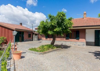 Casa all\'aperto - Villa Contrada Calcerana Marina Piazza Aretusa
 
snc, Biancavilla - photo 18