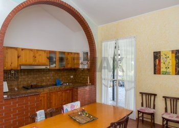 Sala da pranzo - Villa Contrada Calcerana Marina Piazza Aretusa
 
snc, Biancavilla - photo 33