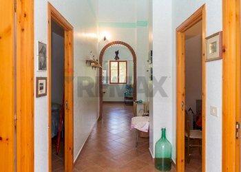 Hall / corridoio - Villa Contrada Calcerana Marina Piazza Aretusa
 
snc, Biancavilla - photo 36