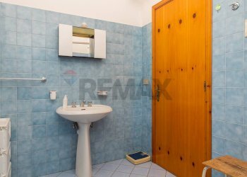 Bagno - Villa Contrada Calcerana Marina Piazza Aretusa
 
snc, Biancavilla - photo 49