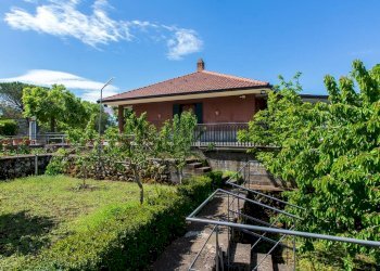 Casa all\'aperto - Villa Contrada Calcerana Marina Piazza Aretusa
 
snc, Biancavilla - photo 51