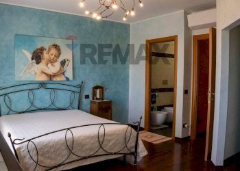 Camera / camera da letto - Apartment Scandicci - photo 19
