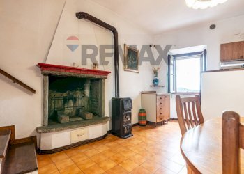 Sala da pranzo - Semi-detached house via dell'Arco
 
24, Castiglion Fiorentino - photo 7