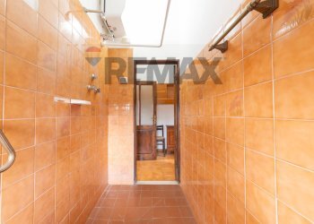 Bagno - Semi-detached house via dell'Arco
 
24, Castiglion Fiorentino - photo 14