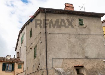Edificio all\'aperto - Semi-detached house via dell'Arco
 
24, Castiglion Fiorentino - photo 20