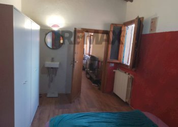 Camera / camera da letto - Three-room apartment G. Di Vittorio
 
1, Figline e Incisa Valdarno - photo 16