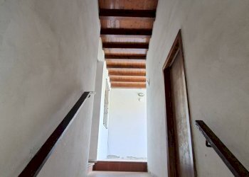 Scale - Three-room apartment G. Di Vittorio
 
1, Figline e Incisa Valdarno - photo 22