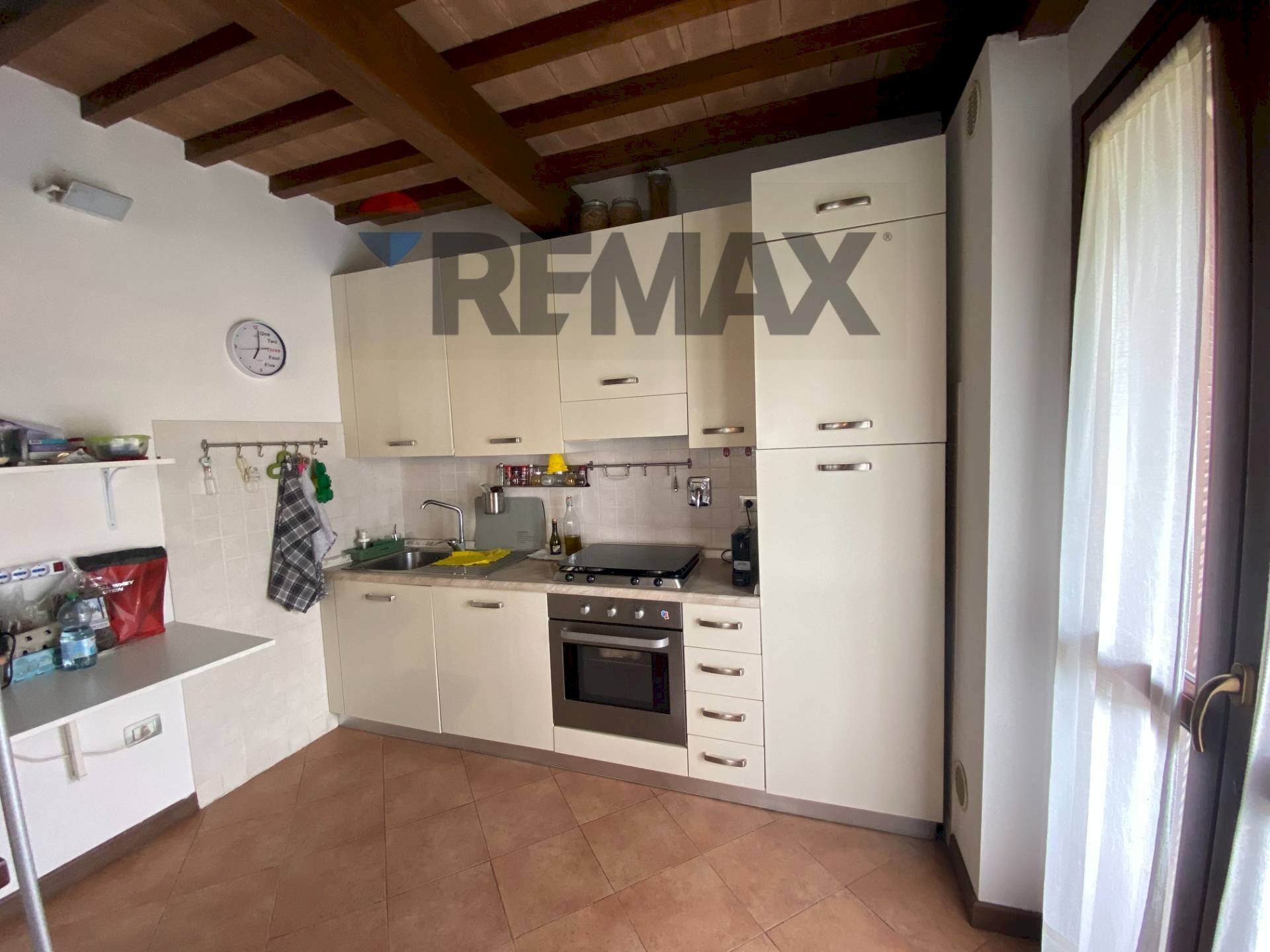 Cucina - Three-room apartment Strada Ferro Di Cavallo Santa Lucia, Perugia - photo 2