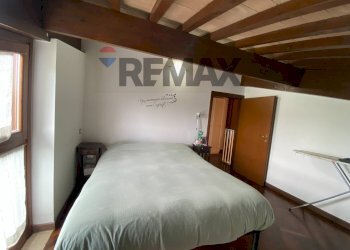 Camera / camera da letto - Three-room apartment Strada Ferro Di Cavallo Santa Lucia, Perugia - photo 7