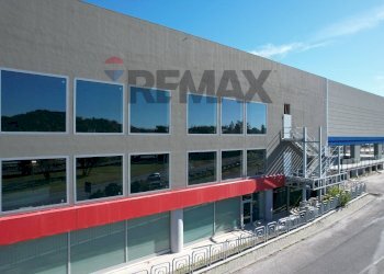 Edificio all\'aperto - Commercial Premises via Antonio Gramsci
sic, Corciano - photo 4