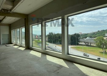 Stanza vuota - Commercial Premises via Antonio Gramsci
sic, Corciano - photo 10
