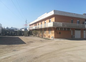 Edificio all\'aperto - Shed Via Alessandro Monteneri
37, Perugia - photo 38