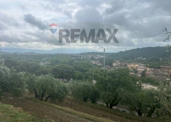 Vista delle montagne - Terreno edificabile Strada Montevile
42, Perugia - foto 2