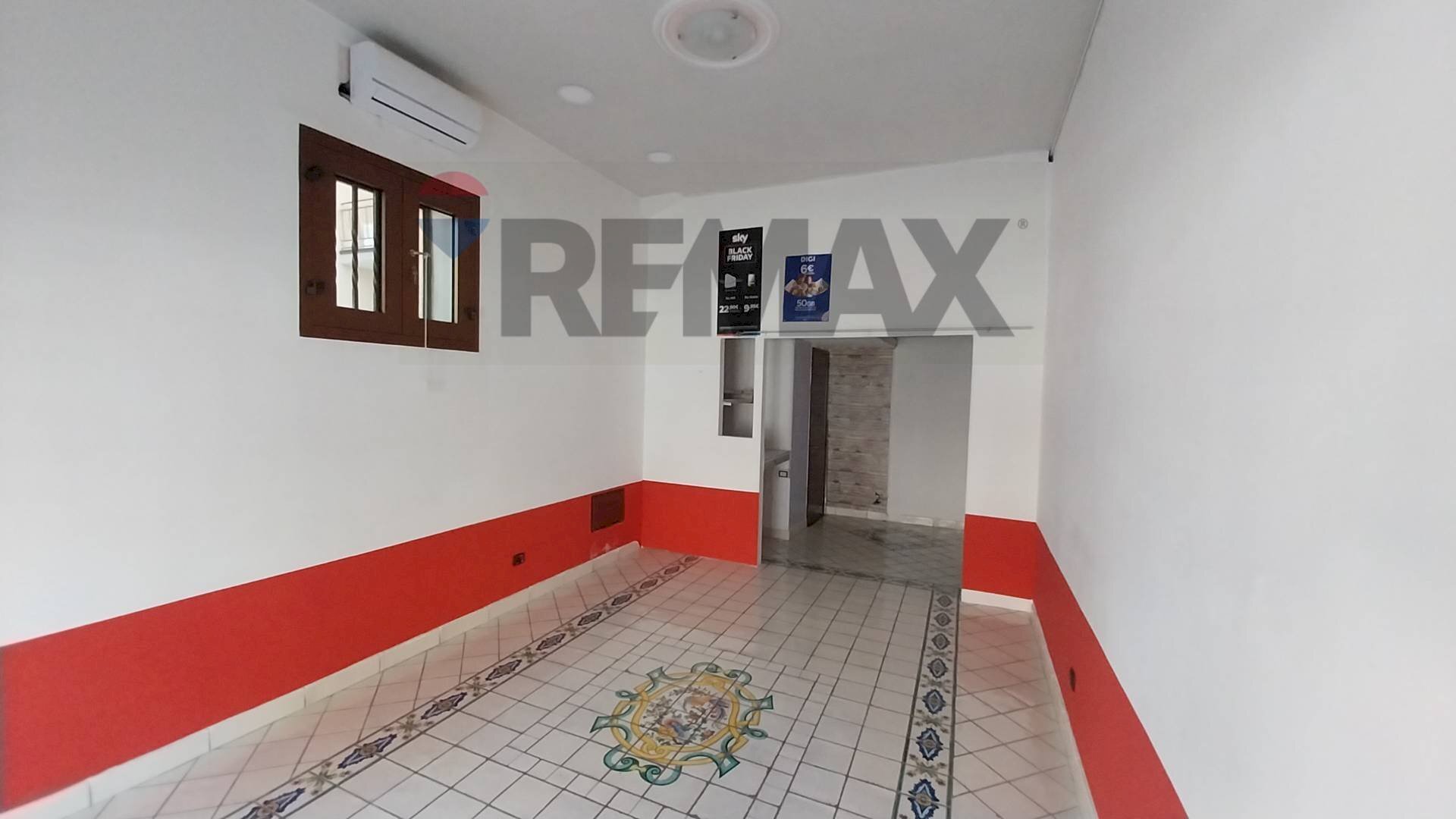 Parcheggio - Commercial Premises Salerno - photo 1