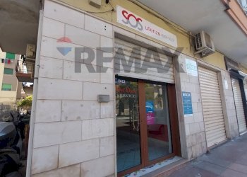 Edificio all\'aperto - Commercial Premises Salerno - photo 7