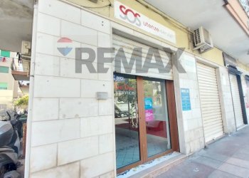 Edificio all\'aperto - Commercial Premises Salerno - photo 8