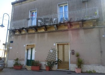 Edificio all\'aperto - Casa indipendente VIA ROSSA
 
42, Acireale - foto 3