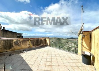Terrazza - Independent house Via Arnaldo Casalini, Centuripe - photo 8