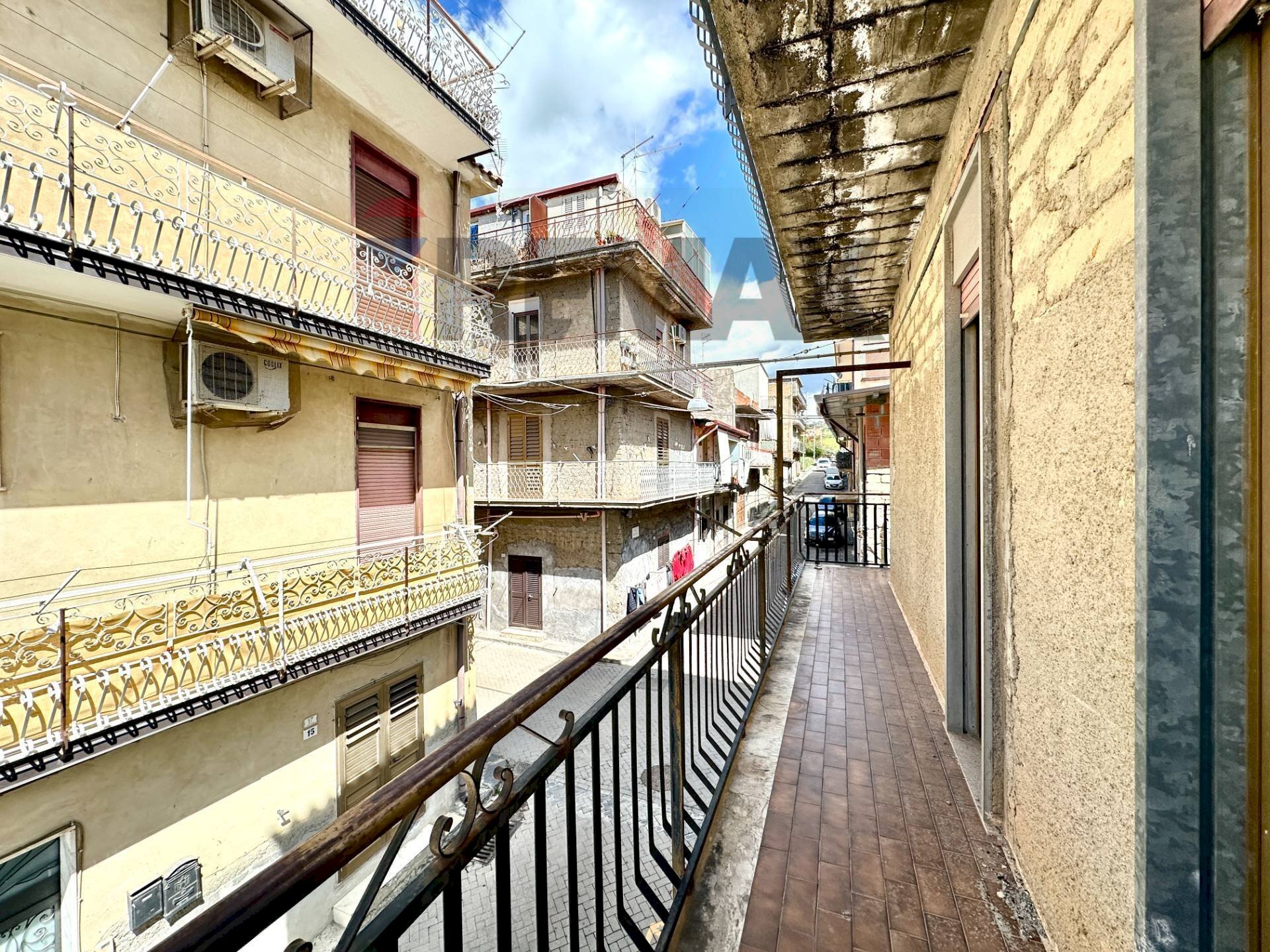 Balcone - Two-room apartment Via Regina Elena
 
59, Catenanuova - photo 1