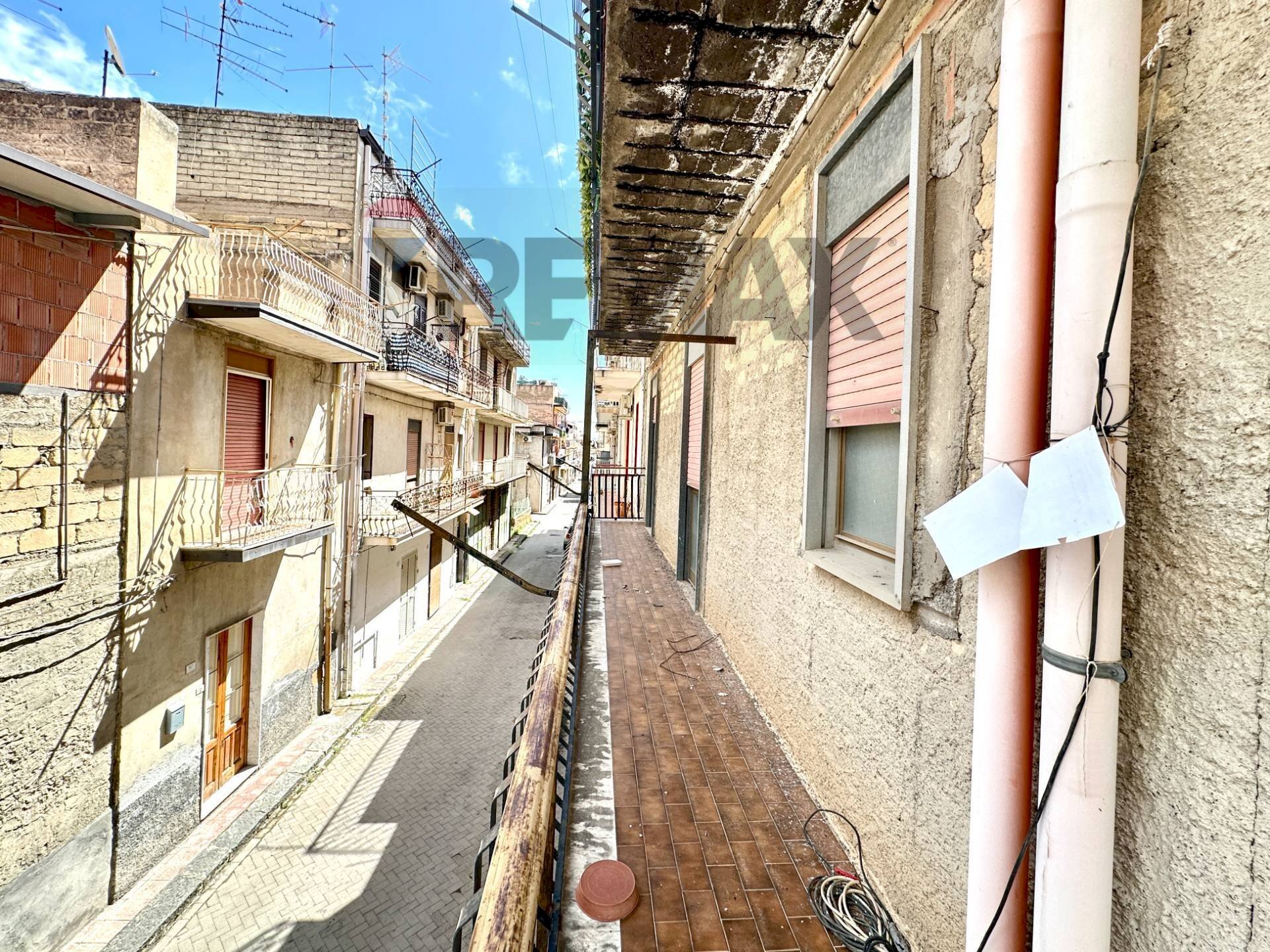 Edificio all\'aperto - Two-room apartment Via Regina Elena
 
59, Catenanuova - photo 2