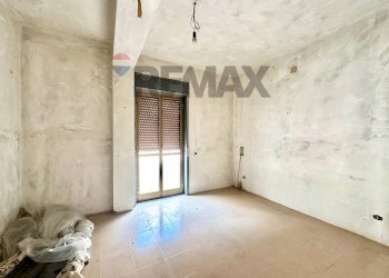 Stanza vuota - Two-room apartment Via Regina Elena
 
59, Catenanuova - photo 8